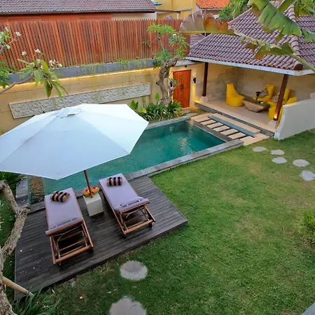 Uma Lima Villa Batu Belig - Close To The Beach Canggu  Exterior photo