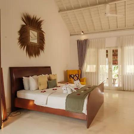 Uma Lima Villa Batu Belig - Close To The Beach Canggu  Exterior photo