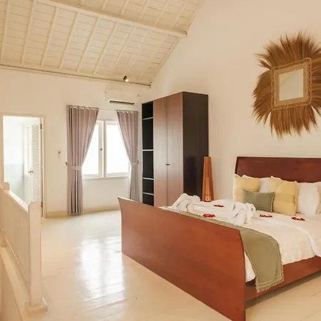 Uma Lima Villa Batu Belig - Close To The Beach Canggu  Exterior photo