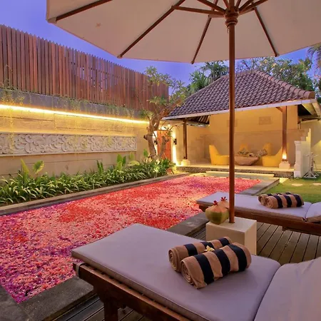 Uma Lima Villa Batu Belig - Close To The Beach Canggu  Exterior photo