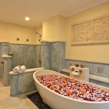 Uma Lima Villa Batu Belig - Close To The Beach Canggu  Exterior photo