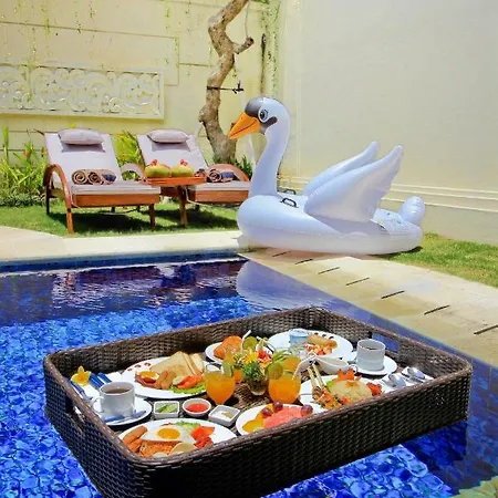 Uma Lima Villa Batu Belig - Close To The Beach Canggu  Exterior photo
