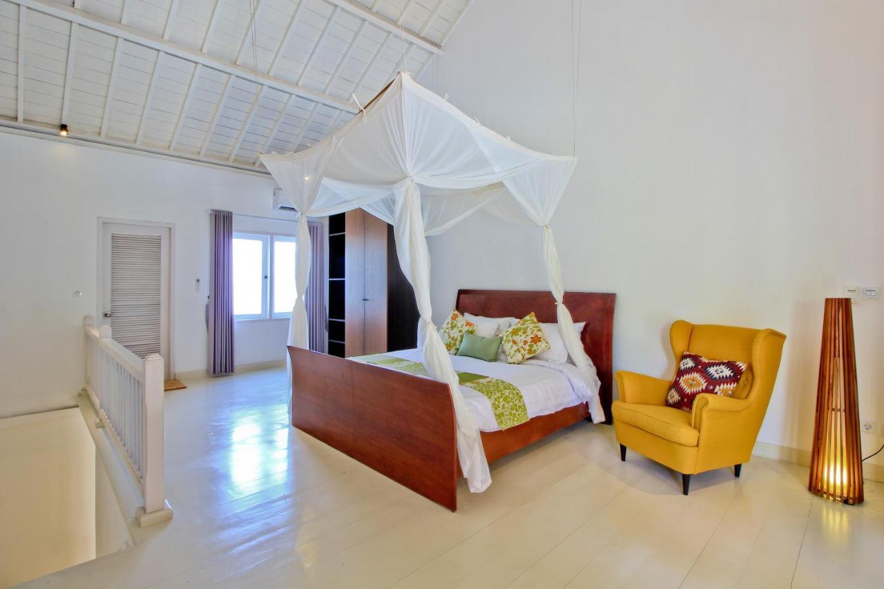 Uma Lima Batu Belig - Close To The Canggu