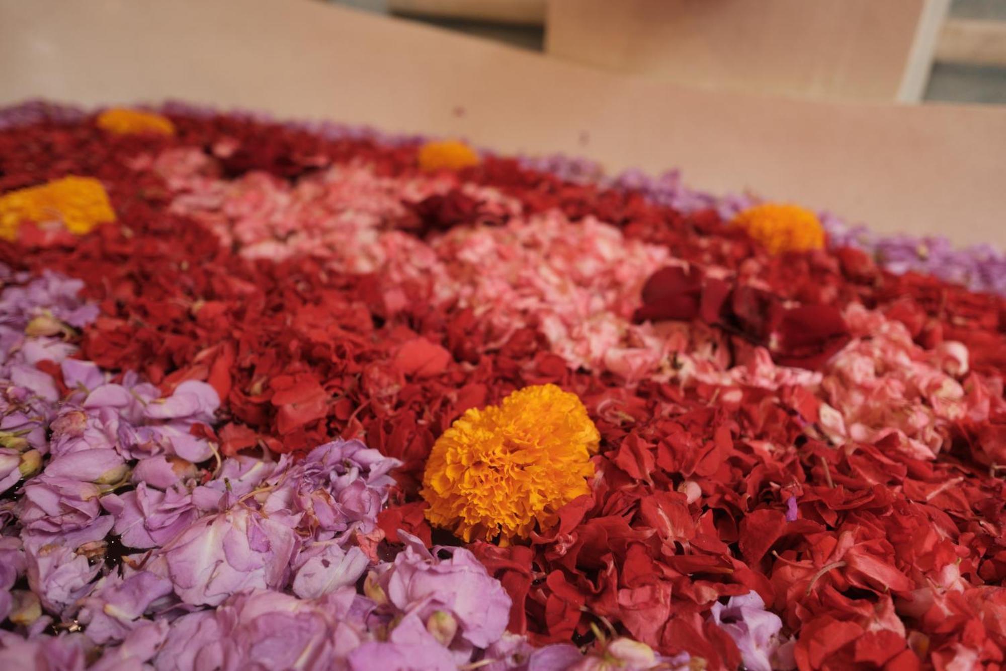 Uma Lima Batu Belig - Close To The विला